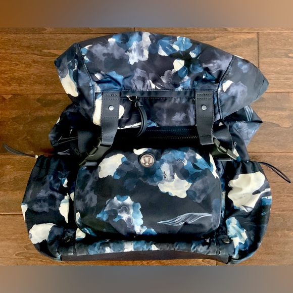 Lululemon Traveling Yogini Rucksack Backpack Gym Yoga Weekend Overnight Bag Blue - Picture 3 of 16